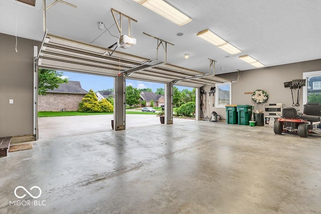 720 Willow Pointe N Dr, Plainfield, IN 46168 - garage with a garage door opener