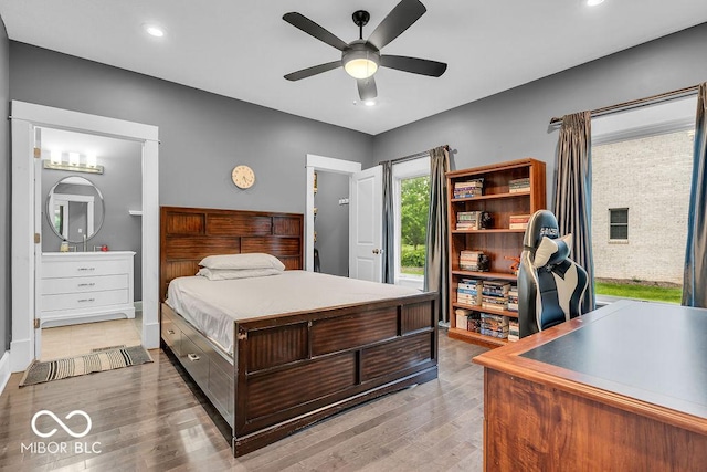 720 Willow Pointe N Dr, Plainfield, IN 46168 - bedroom with light wood-style flooring, ceiling fan, and recessed lighting