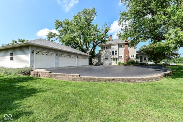 1325 Fordice Rd, Lebanon, IN 46052 - view of side of home featuring a yard and an outbuilding