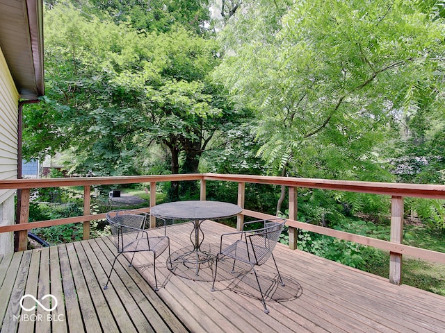 1908 W Northgate St, Indianapolis, IN 46228 - deck featuring outdoor dining area