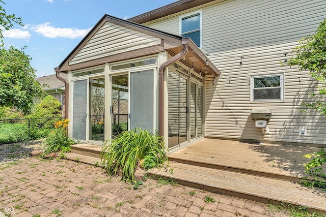 6329 Whitaker Farms Dr, Indianapolis, IN 46237 - rear view of house with a deck and a sunroom
