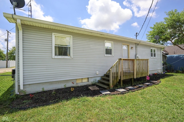 1014 Washington St, Hope, IN 47246 - rear view of property