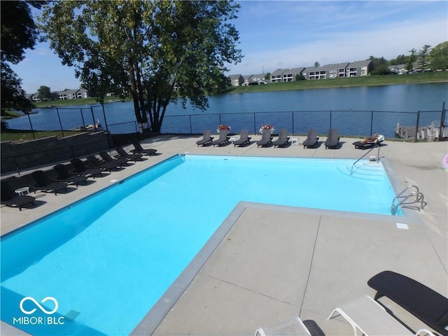 7674 Harbour Isle, Indianapolis, IN 46240 - photo 22
