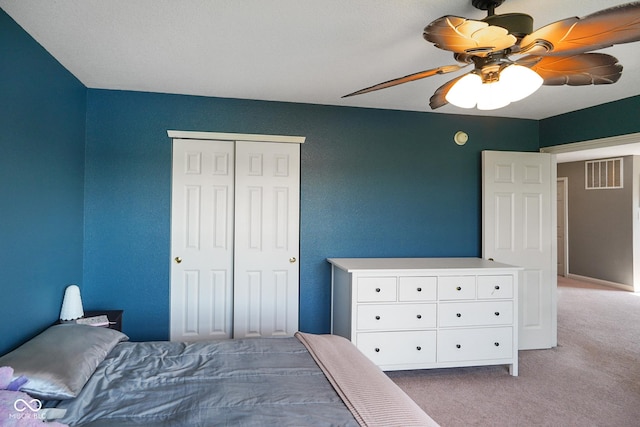 3075 W Crosscreek Dr, Monrovia, IN 46157 - bedroom with carpet, a closet, and ceiling fan