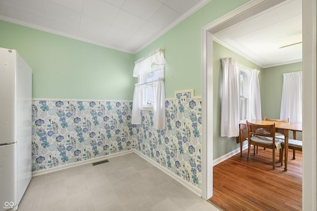 705 N Davidson St, Greensburg, IN 47240 - bathroom with crown molding and baseboards