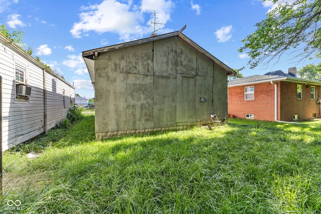 3335 W 9th St, Indianapolis, IN 46222 - view of outbuilding with cooling unit