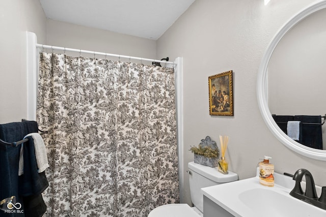 121 Hooton Blvd, Madison, IN 47250 - full bathroom featuring vanity and a shower with shower curtain