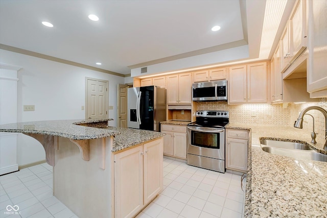 8649 Cricket Tree Ln, Indianapolis, IN 46260 - photo 10