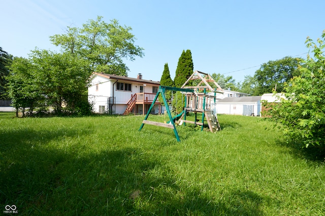 2606 Shakespeare Dr, Southport, IN 46227 - view of jungle gym