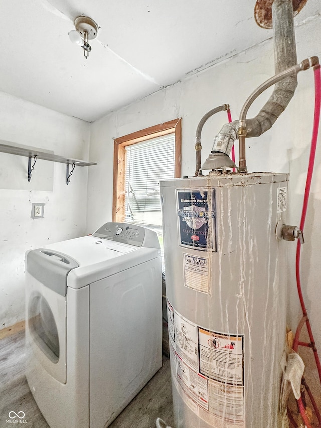 356 S 7th St, Frankfort, IN 46041 - laundry area with washer / clothes dryer and water heater