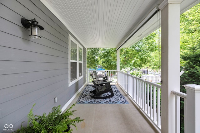 3101 N Washington Blvd, Indianapolis, IN 46205 - view of covered porch