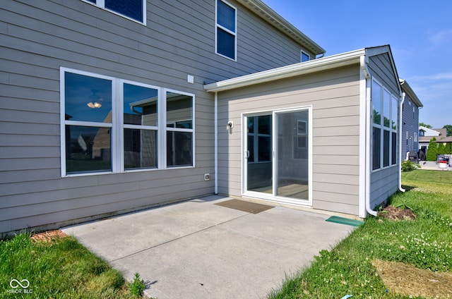 14620 Hinton Dr, Fishers, IN 46037 - rear view of property featuring a patio