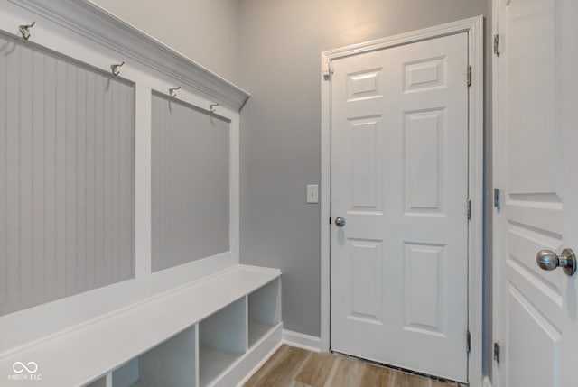 14620 Hinton Dr, Fishers, IN 46037 - mudroom with wood finished floors and baseboards