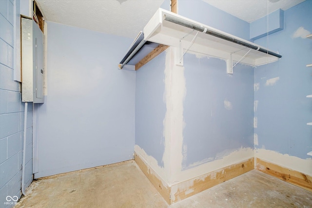 4020 Eisenhower Dr, Indianapolis, IN 46254 - spacious closet featuring electric panel