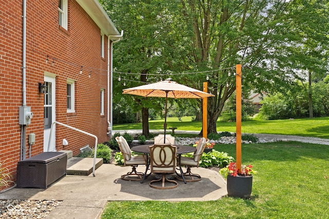 10198 N State Road 75, North Salem, IN 46165 - view of patio