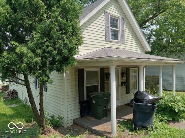 131 N Mccullum St, Knightstown, IN 46148 - photo 1