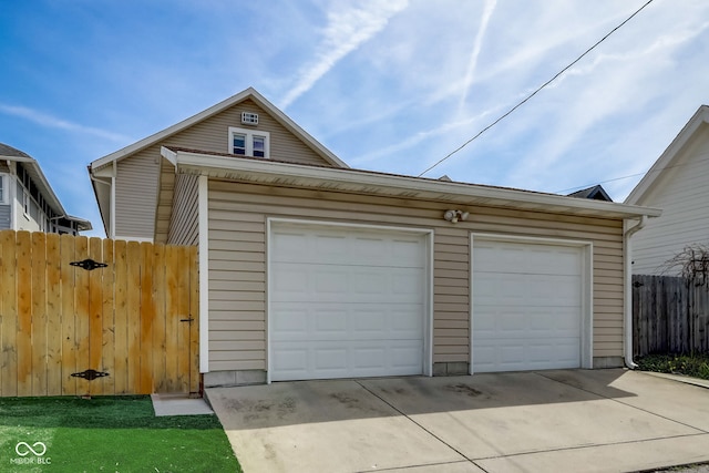 2332 Central Ave, Indianapolis, IN 46205 - view of garage