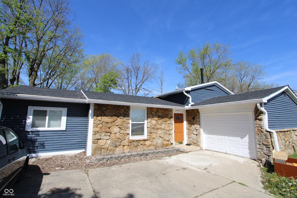 3836 N Wittfield St, Indianapolis, IN 46235 - photo 1