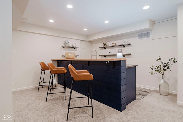 6036 W Bayfront Shrs, Mccordsville, IN 46055 - indoor wet bar featuring carpet flooring and recessed lighting