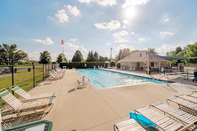 6036 W Bayfront Shrs, Mccordsville, IN 46055 - community pool featuring a patio