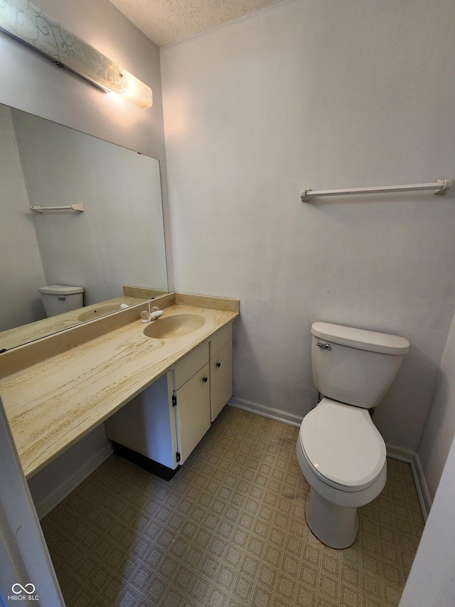3415 Winchester Dr, Indianapolis, IN 46227 - half bath with toilet and vanity