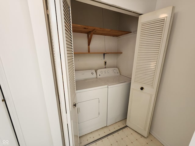 3415 Winchester Dr, Indianapolis, IN 46227 - laundry area featuring washer and clothes dryer and light floors
