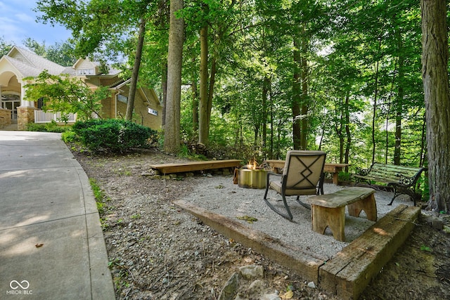 5720 Hickory Hollow Dr, Plainfield, IN 46168 - view of yard featuring a fire pit