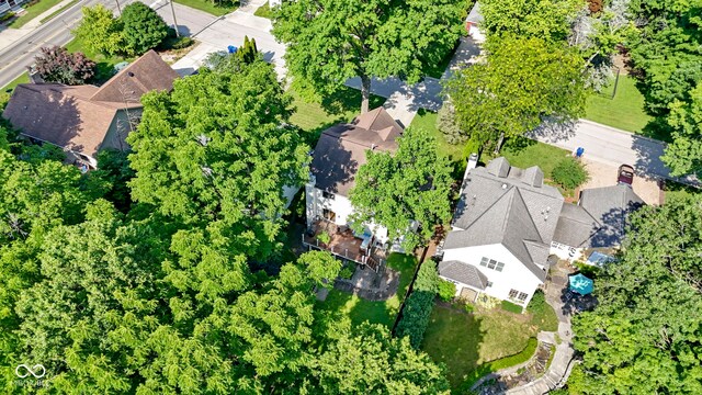 111 N 8th St, Zionsville, IN 46077 - aerial view