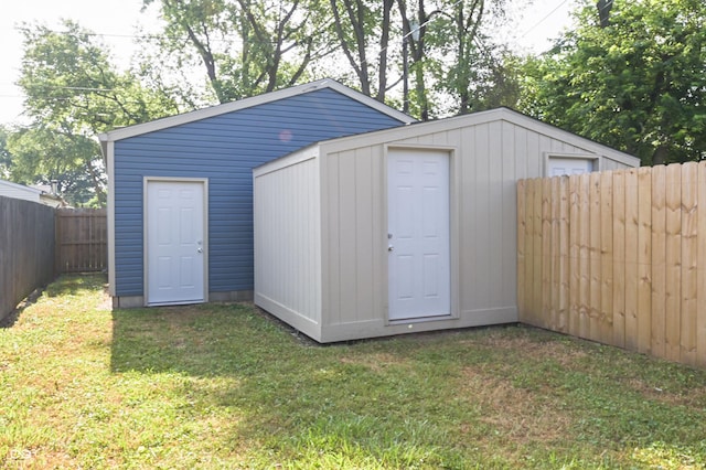 635 S Norfolk St, Indianapolis, IN 46241 - photo 27