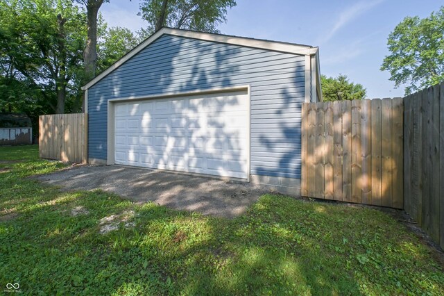 635 S Norfolk St, Indianapolis, IN 46241 - photo 25