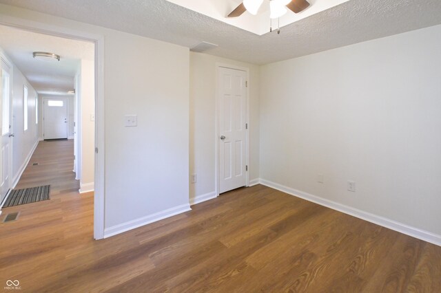 635 S Norfolk St, Indianapolis, IN 46241 - photo 39