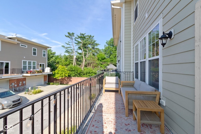 9476 Oakley Dr, Indianapolis, IN 46260 - view of balcony