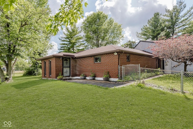 1802 Delphi Ave, Frankfort, IN 46041 - photo 3