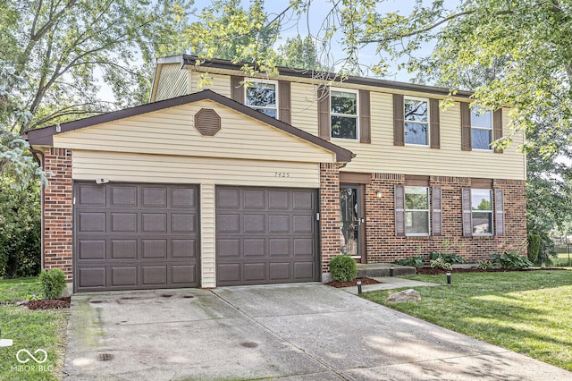 7425 Trestle Way Cir, Indianapolis, IN 46256 - photo 2