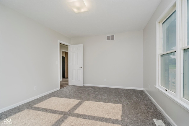 4330 S 100 E, Lebanon, IN 46052 - unfurnished room with dark colored carpet