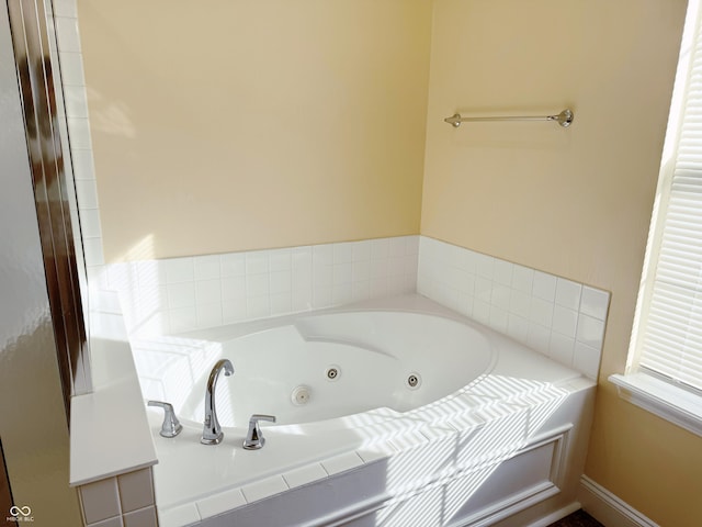 2444 Cole Branch Ct, Indianapolis, IN 46239 - full bath with a jetted tub