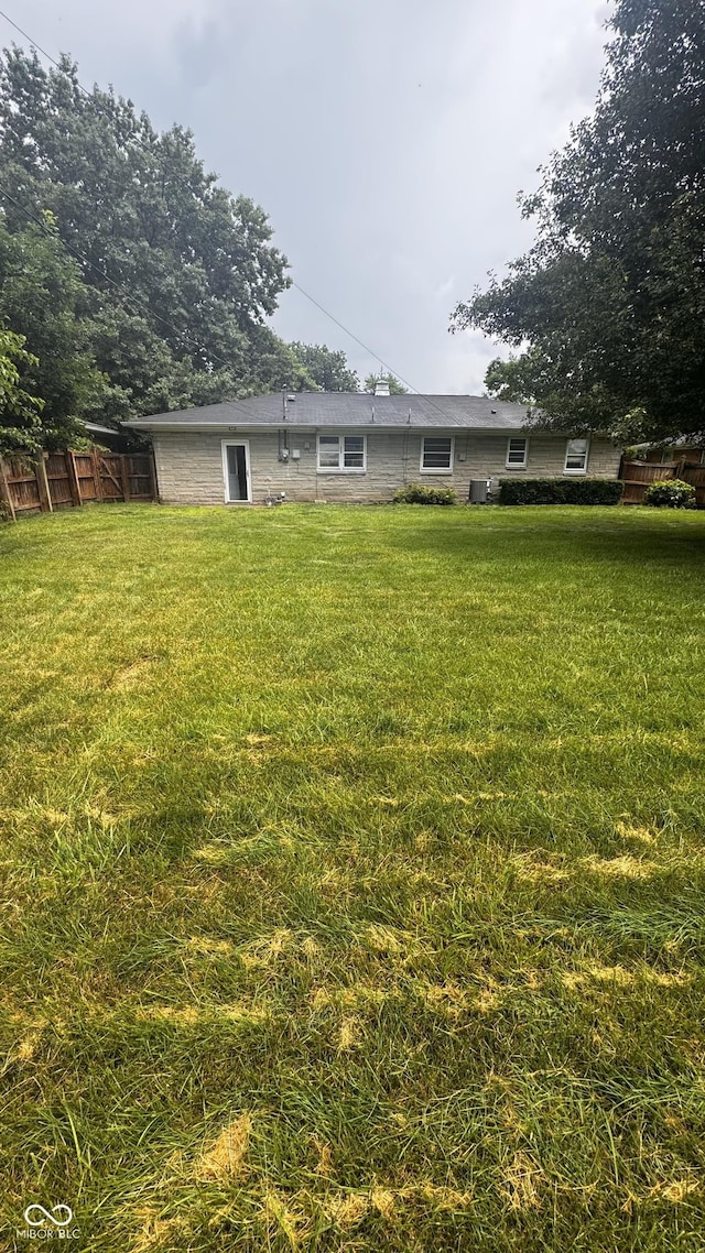 336 Brookside Ln, Plainfield, IN 46168 - rear view of house