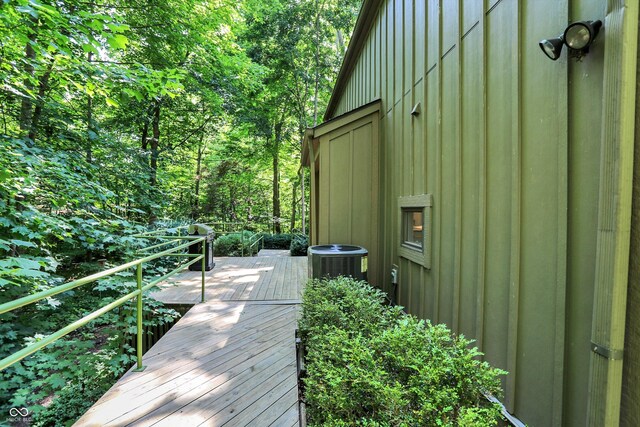 944 Briar Patch Ln, Greenwood, IN 46142 - view of side of property featuring a deck and board and batten siding