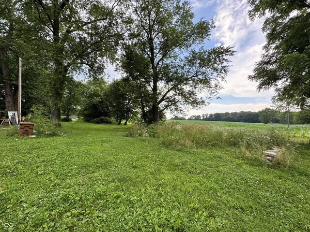 632 Bruce St, Ladoga, IN 47954 - photo 2
