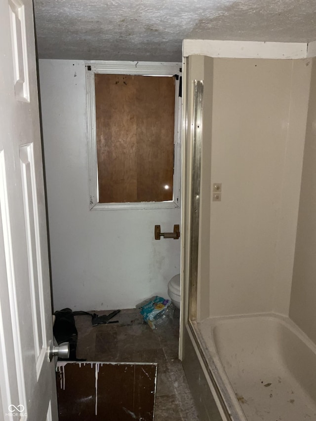 1367 Mulberry St, Noblesville, IN 46060 - bathroom featuring toilet and a textured ceiling