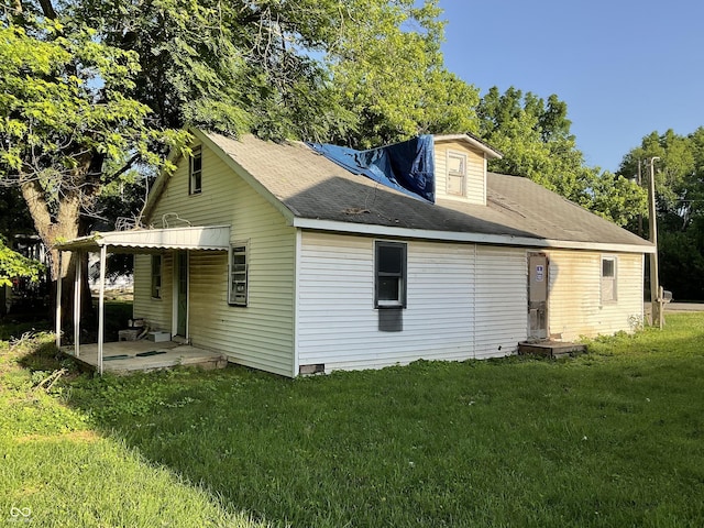 1367 Mulberry St, Noblesville, IN 46060 - rear view of house with a lawn and a patio area