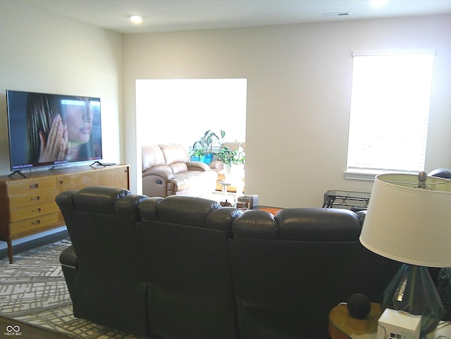 8804 Faulkner Dr, Indianapolis, IN 46239 - living area with recessed lighting