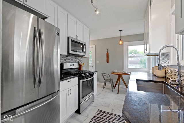 5209 E N St, Indianapolis, IN 46219 - photo 12