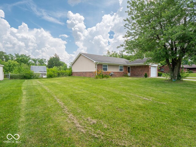 7645 Inverness Dr, Indianapolis, IN 46237 - photo 4