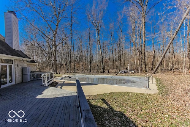 3948 S Woodfield Dr, New Palestine, IN 46163 - wooden terrace with an empty pool