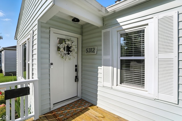 5312 Norwaldo Ave, Indianapolis, IN 46220 - entrance to property