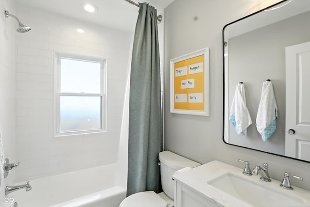 5312 Norwaldo Ave, Indianapolis, IN 46220 - full bath with vanity and shower / bath combo