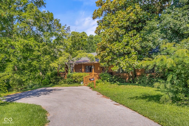 3370 E State Road 160, Salem, IN 47167 - view of front of home with a porch and a front lawn
