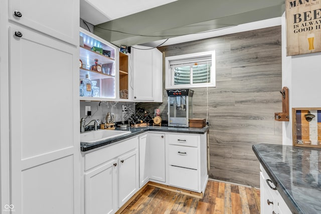 6374 Timberbluff Cir, Avon, IN 46123 - kitchen with white cabinets, dark wood-style flooring, decorative backsplash, and open shelves