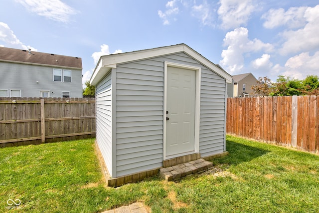 9593 W Constellation Dr, Pendleton, IN 46064 - view of shed featuring a fenced backyard